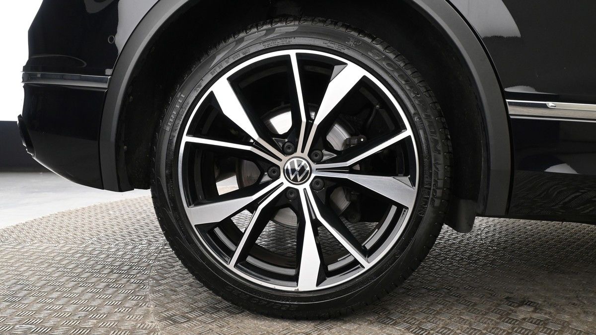 Volkswagen Tiguan Image 9
