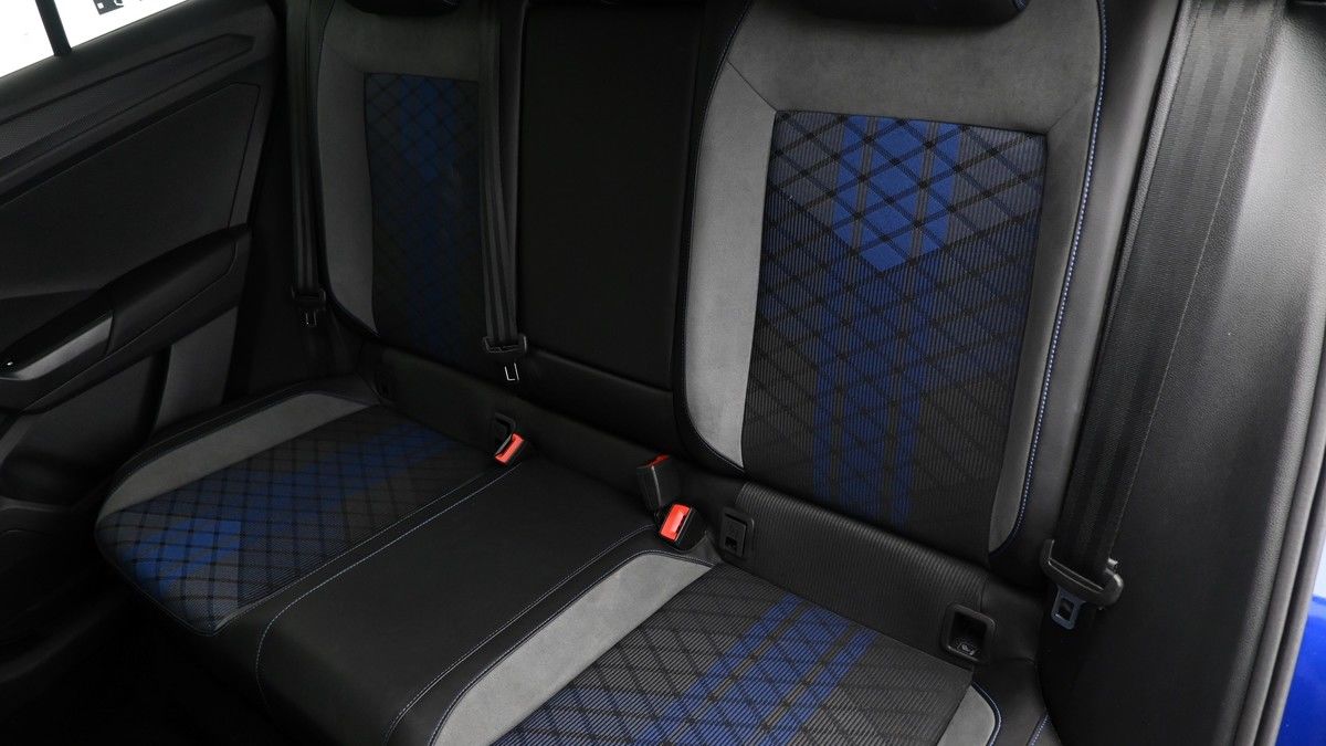Volkswagen T-Roc Image 4