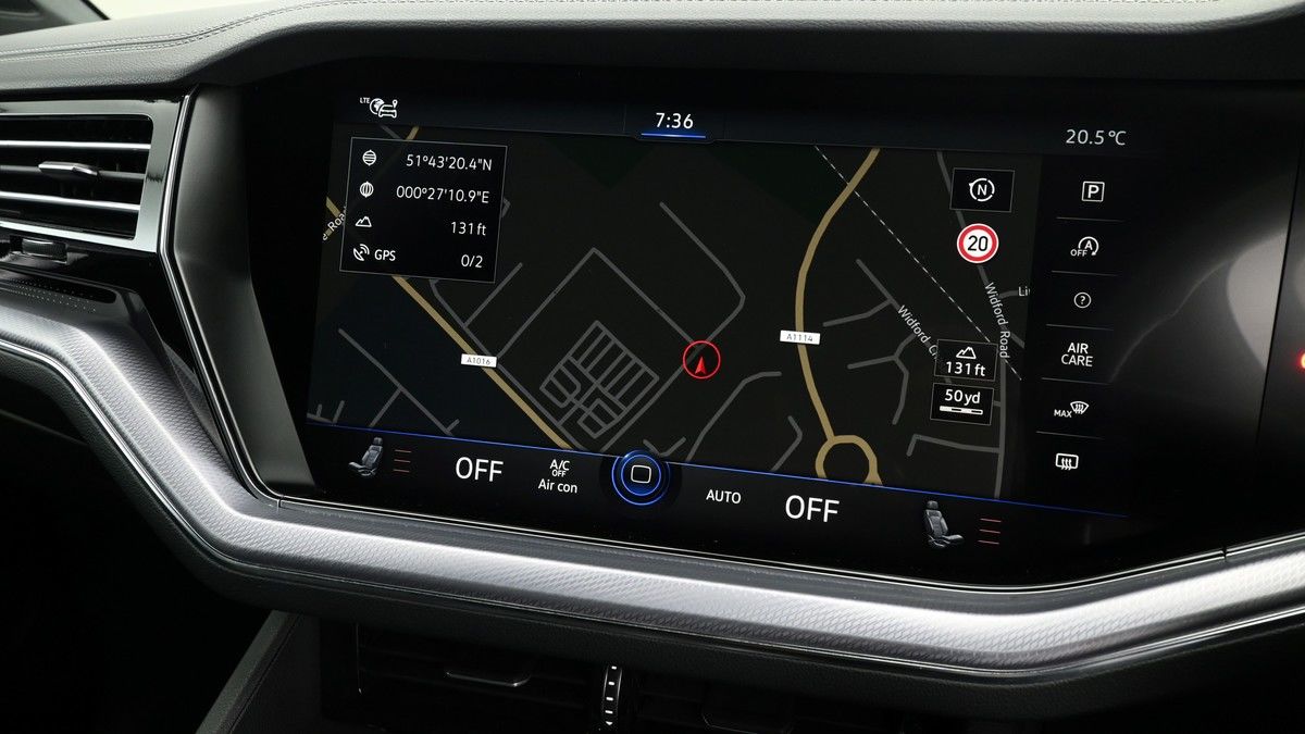 Volkswagen Touareg Image 11