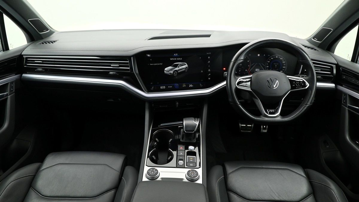 Volkswagen Touareg Image 14