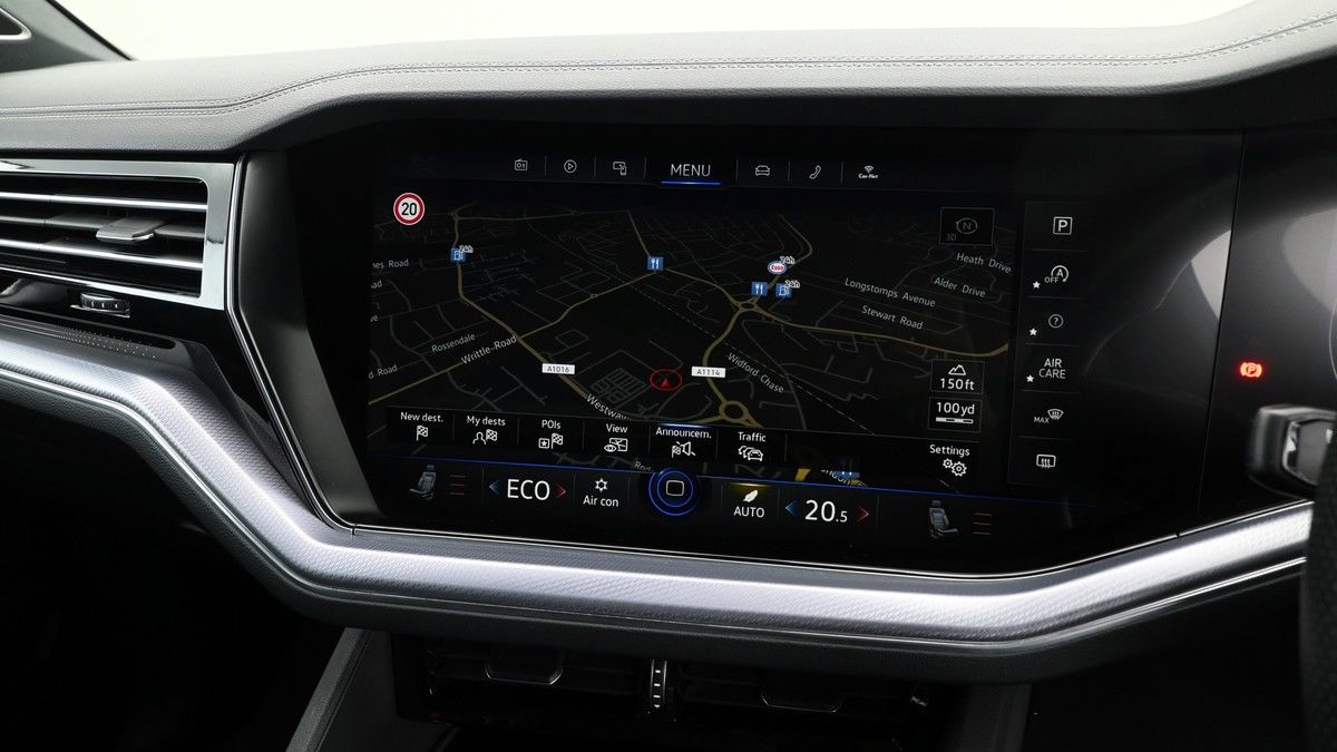Volkswagen Touareg Image 11
