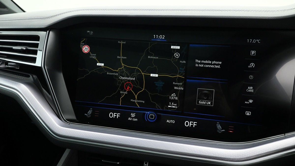 Volkswagen Touareg Image 11