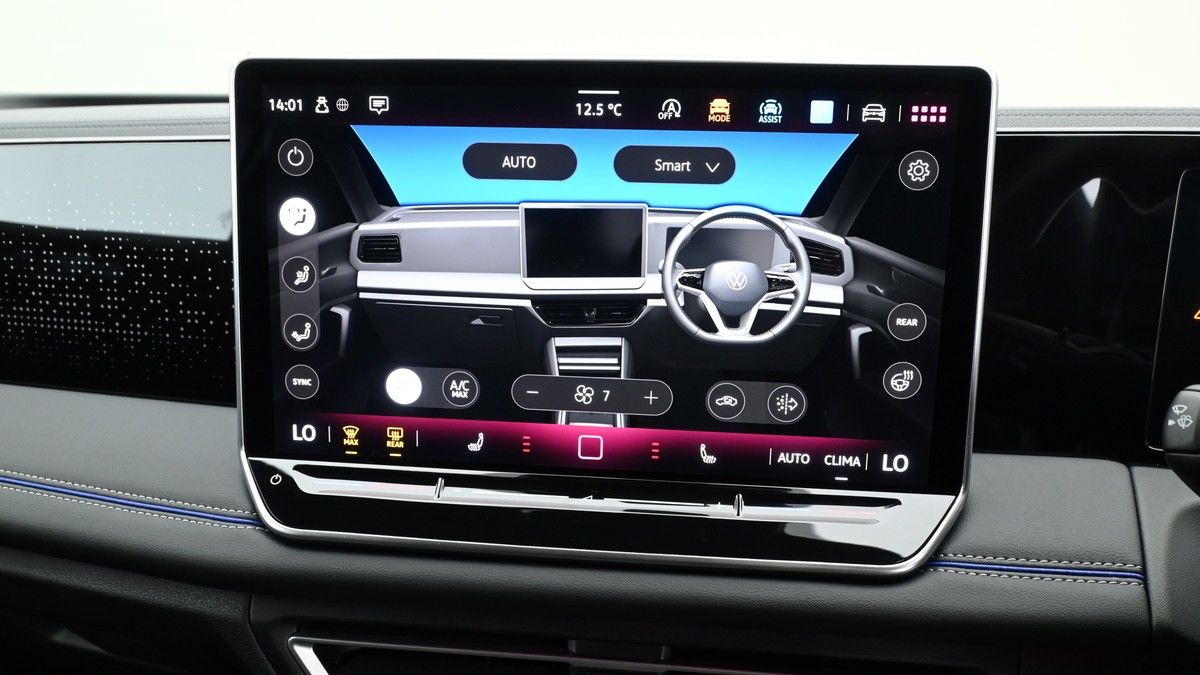 Volkswagen Tiguan Image 12