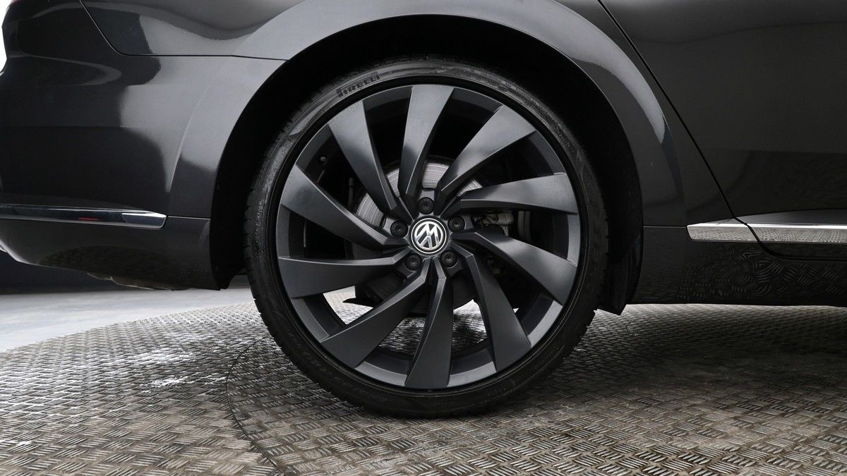 Volkswagen Arteon Image 8
