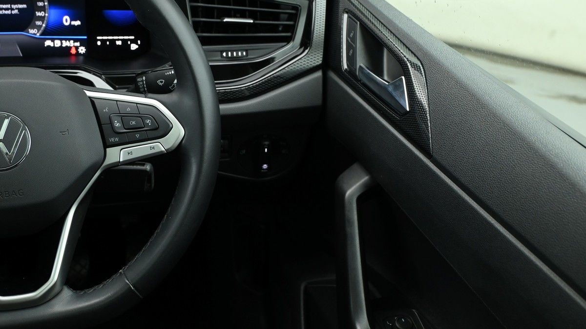 Volkswagen Polo Image 16