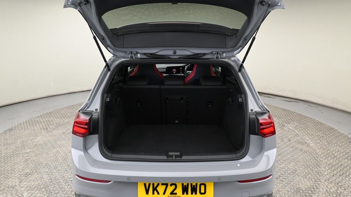 Volkswagen Golf Image 10