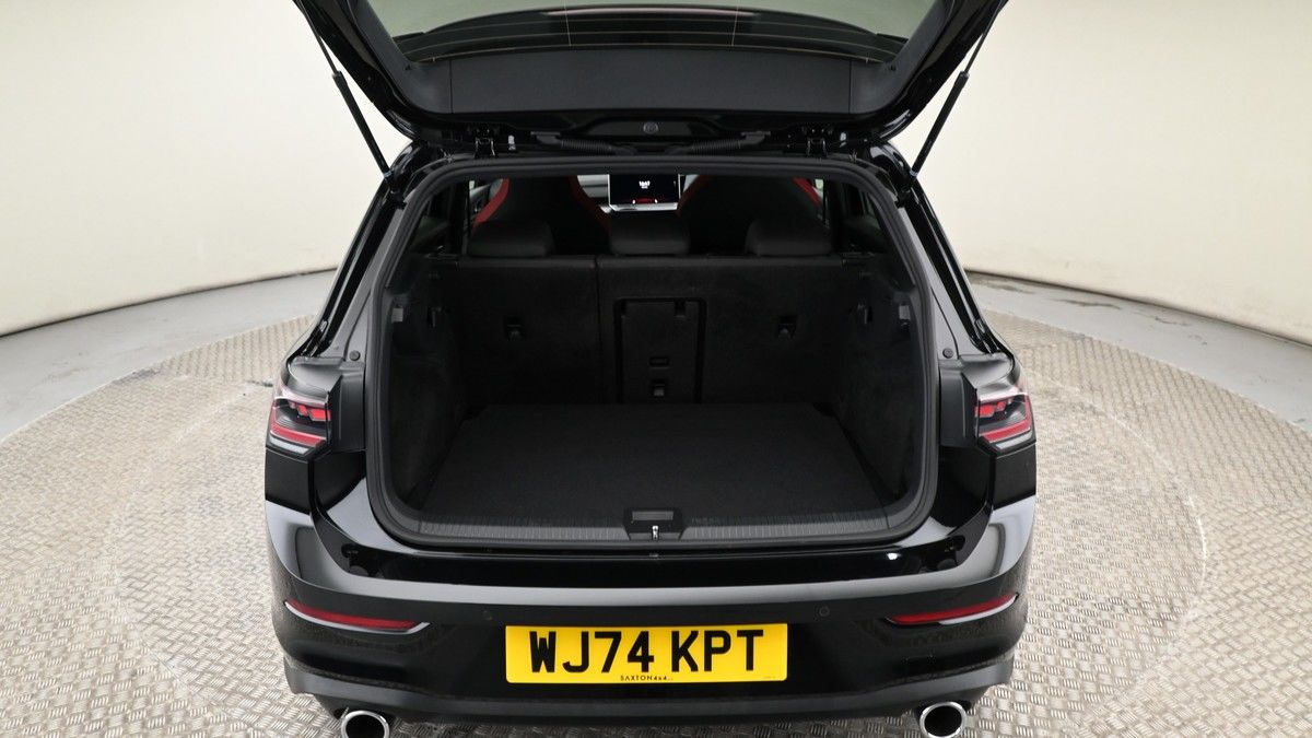 Volkswagen Golf Image 9