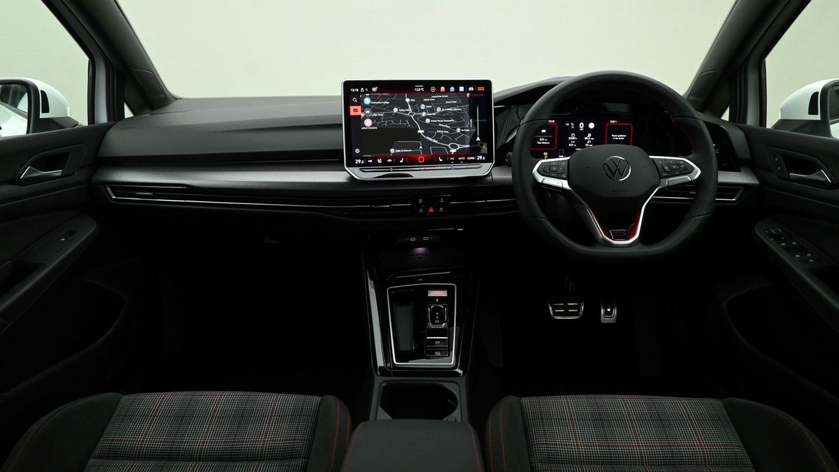 Volkswagen Golf Image 13