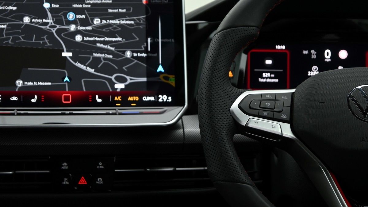 Volkswagen Golf Image 14