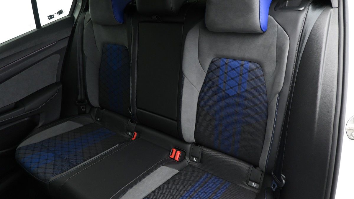 Volkswagen Golf Image 9