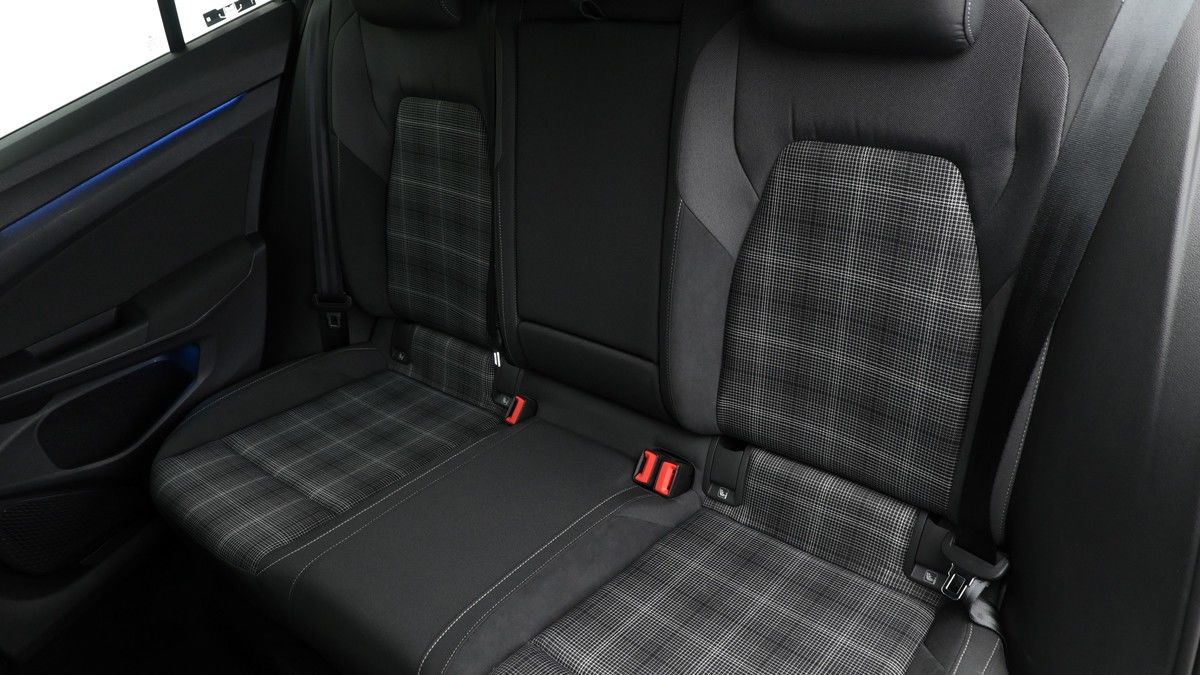 Volkswagen Golf Image 4