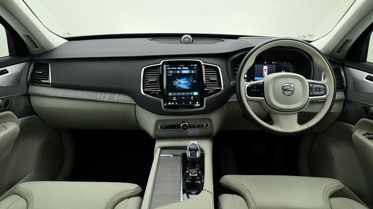 Volvo XC90 Image 14