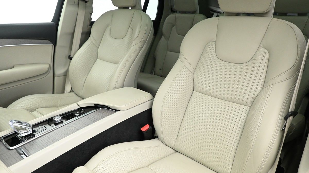 Volvo XC90 Image 4
