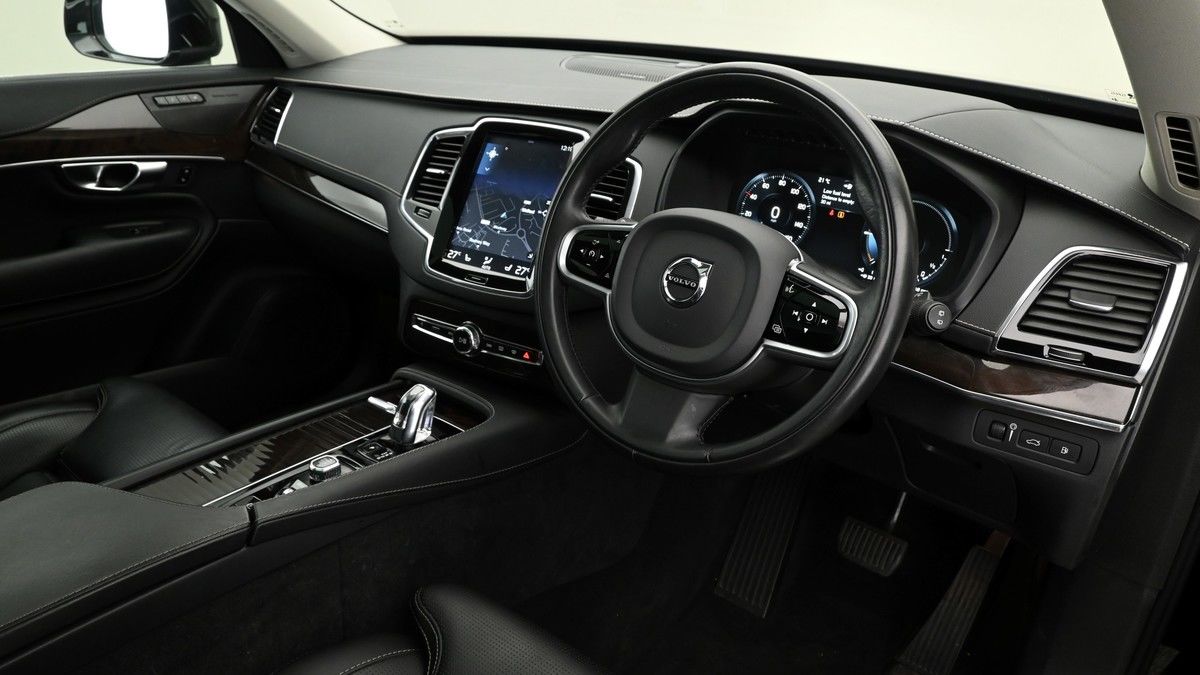 Volvo XC90 Image 3