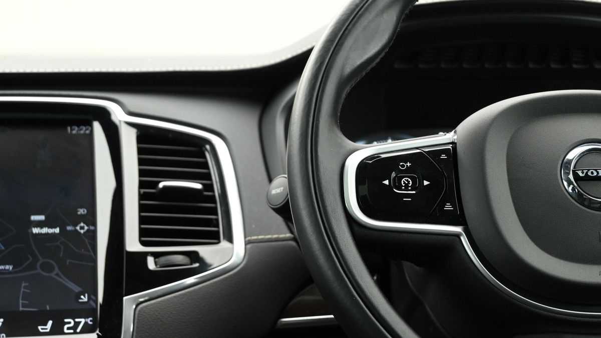 Volvo XC90 Image 15