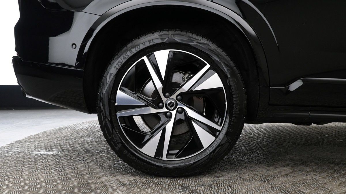 Volvo XC90 Image 9