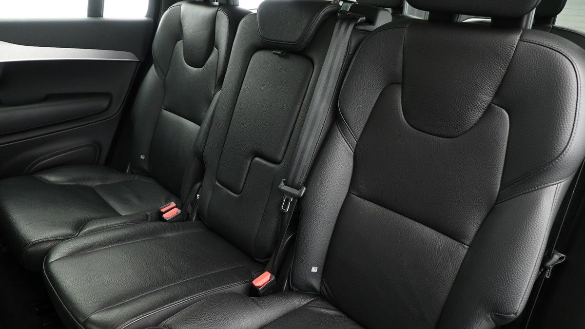 Volvo XC90 Image 5