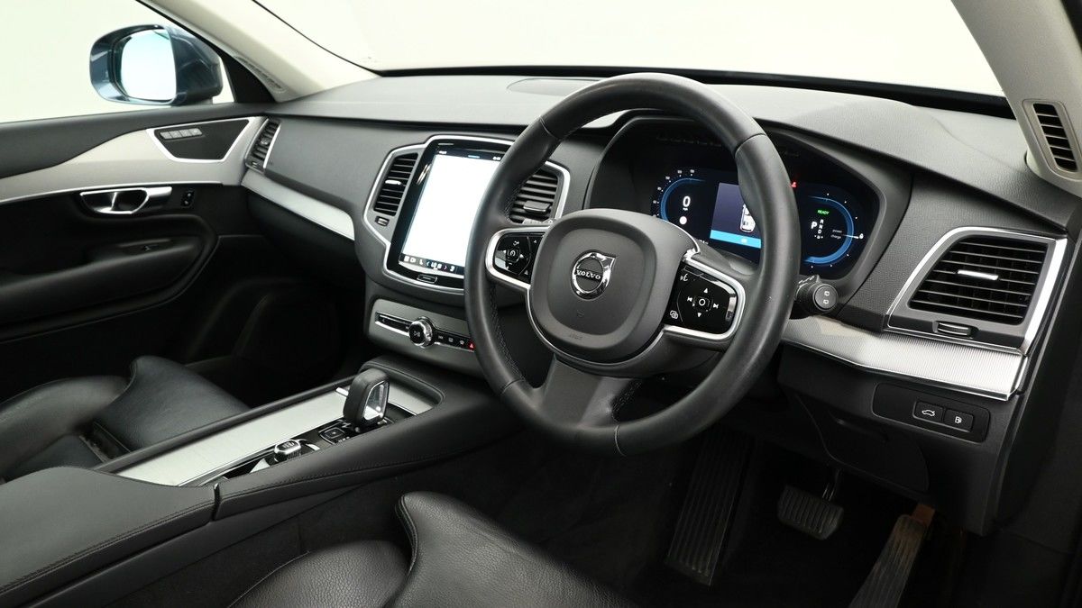 Volvo XC90 Image 3