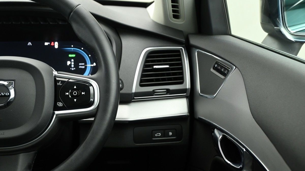 Volvo XC90 Image 16
