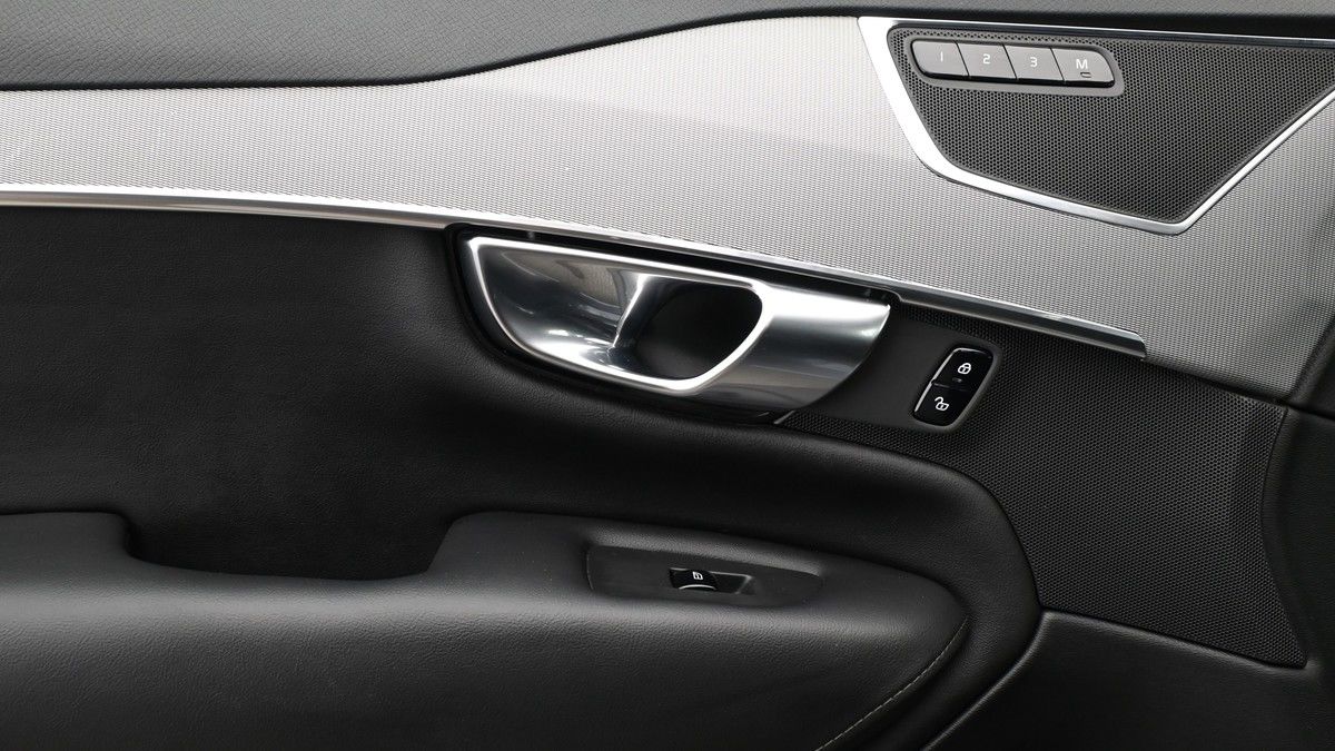 Volvo XC90 Image 13