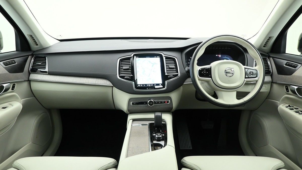 Volvo XC90 Image 14