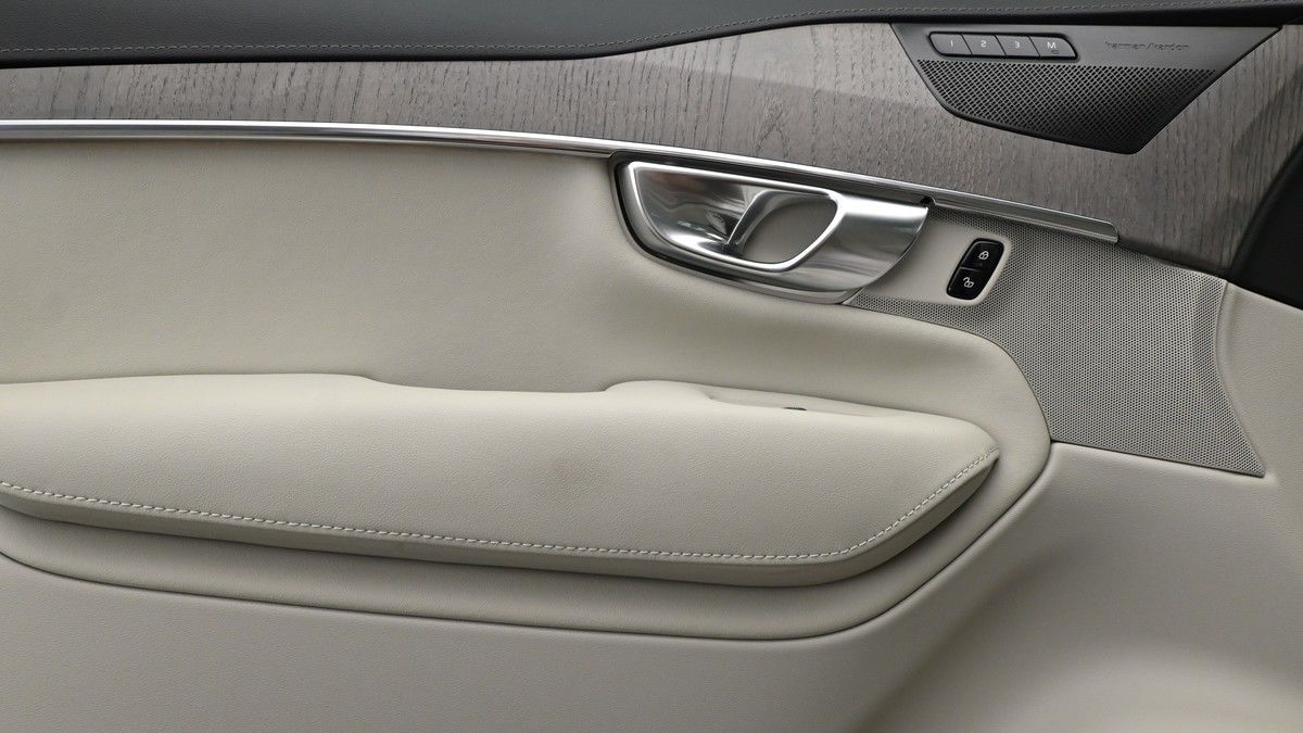 Volvo XC90 Image 13