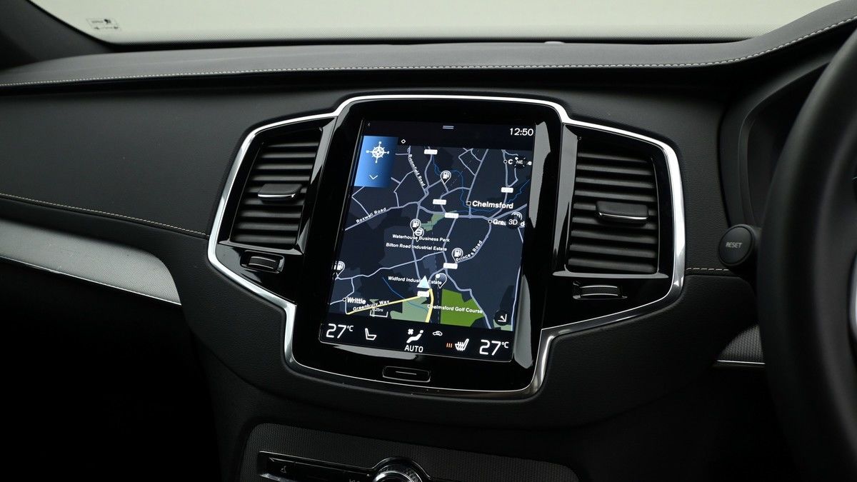 Volvo XC90 Image 10