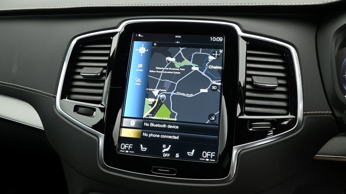 Volvo XC90 Image 11