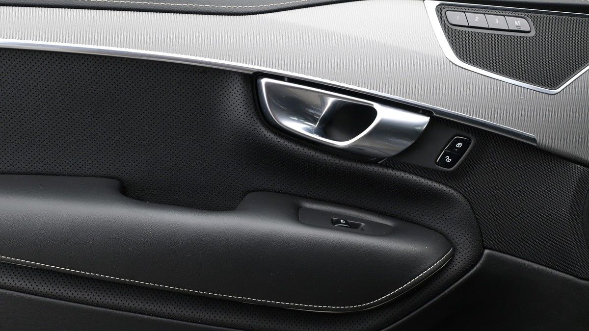 Volvo XC90 Image 13