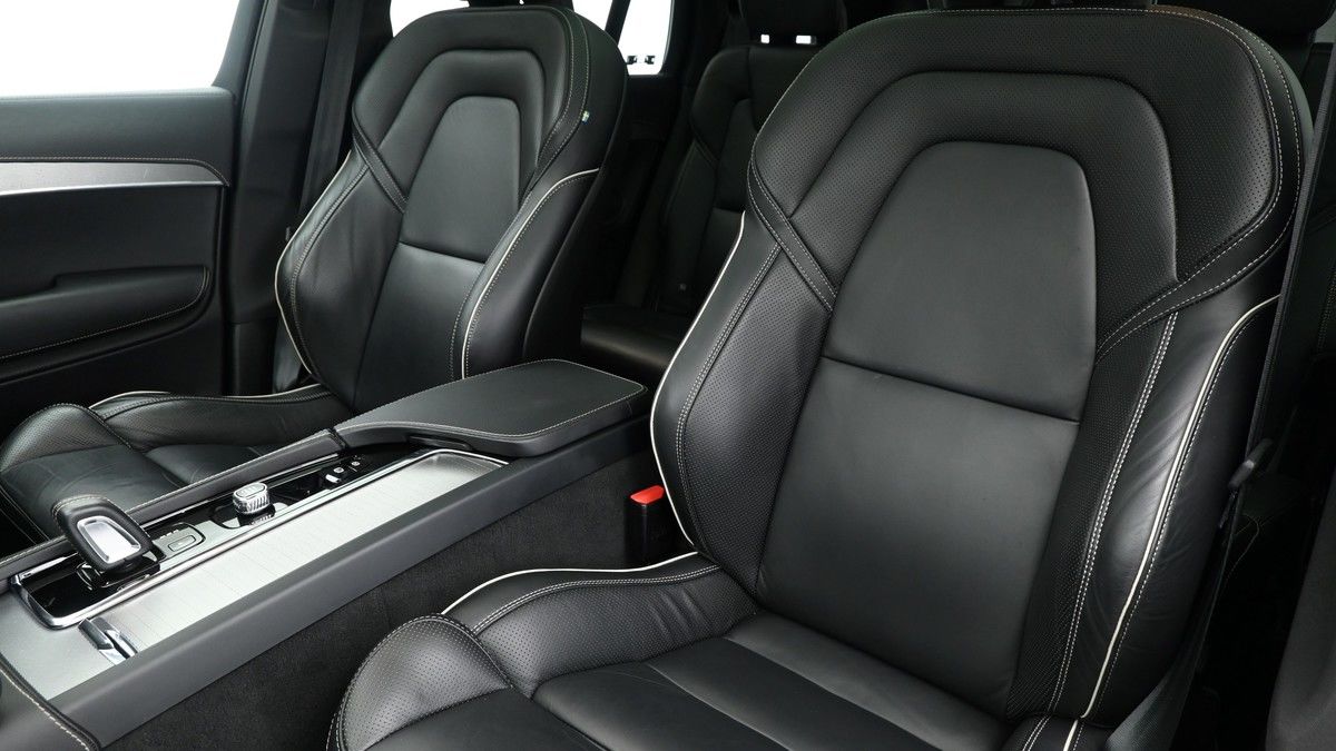Volvo XC90 Image 4