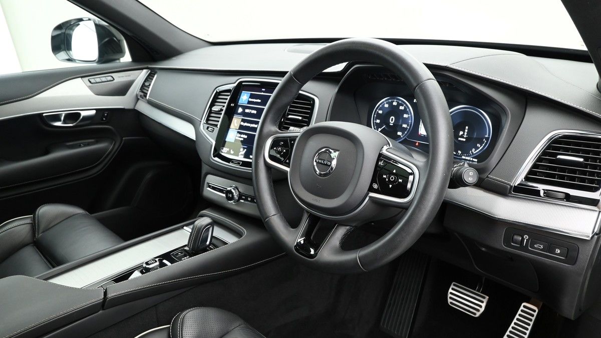 Volvo XC90 Image 3