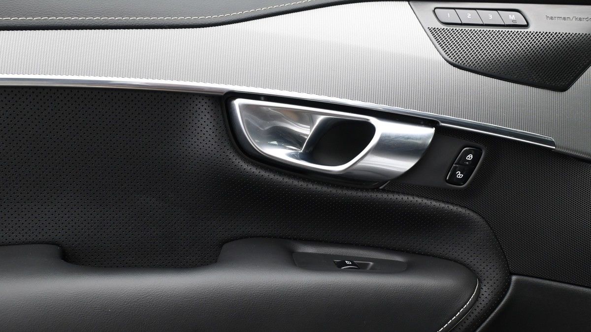 Volvo XC90 Image 13
