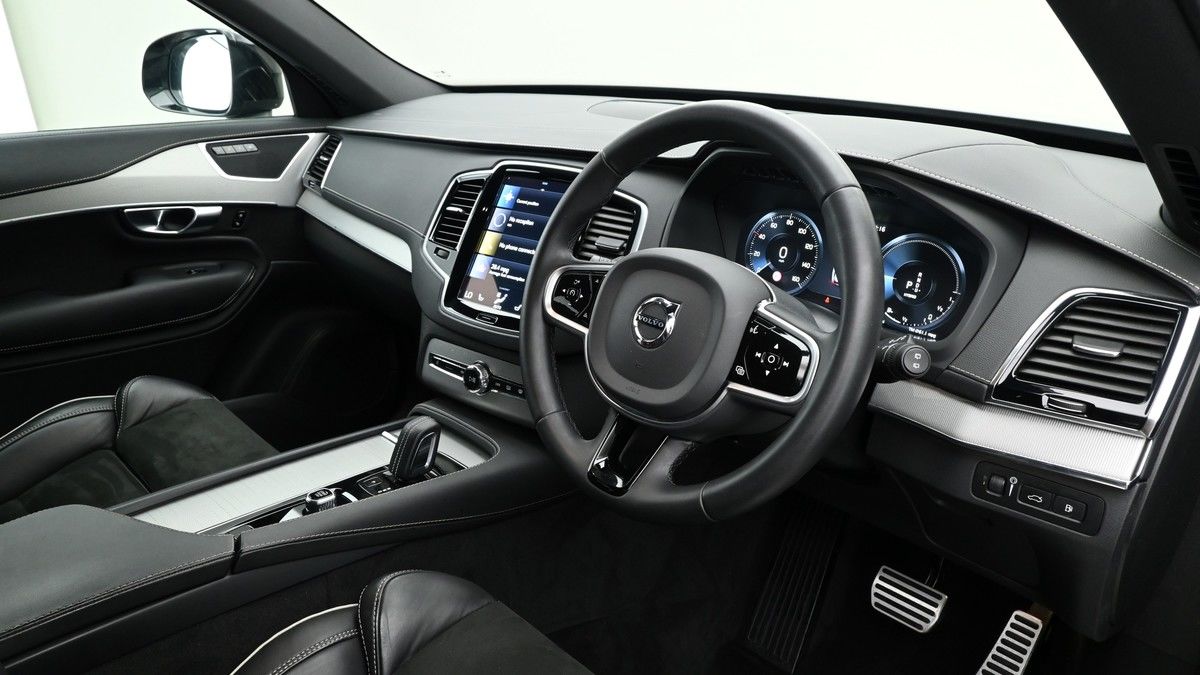 Volvo XC90 Image 3