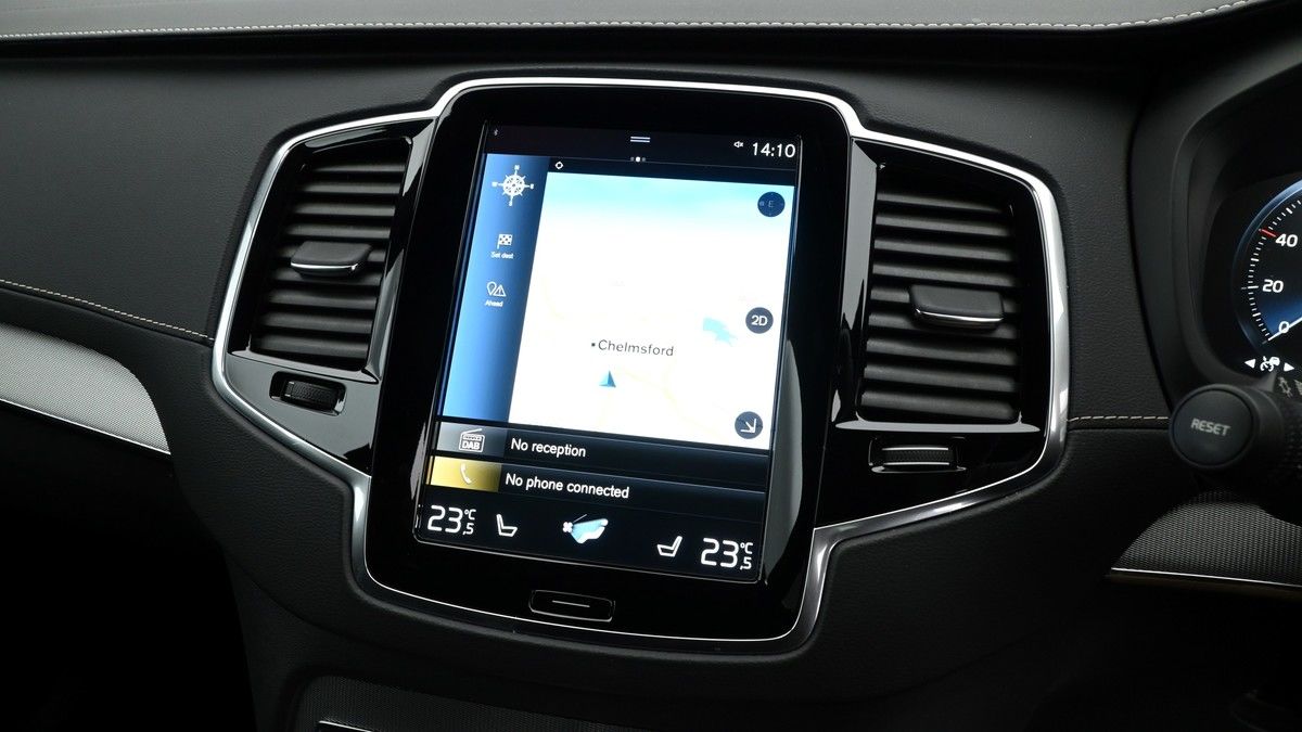 Volvo XC90 Image 11