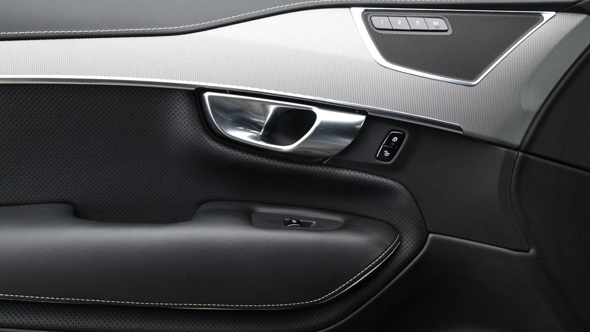 Volvo XC90 Image 13