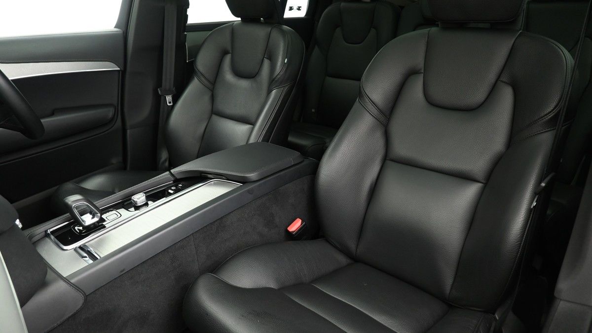 Volvo XC90 Image 4