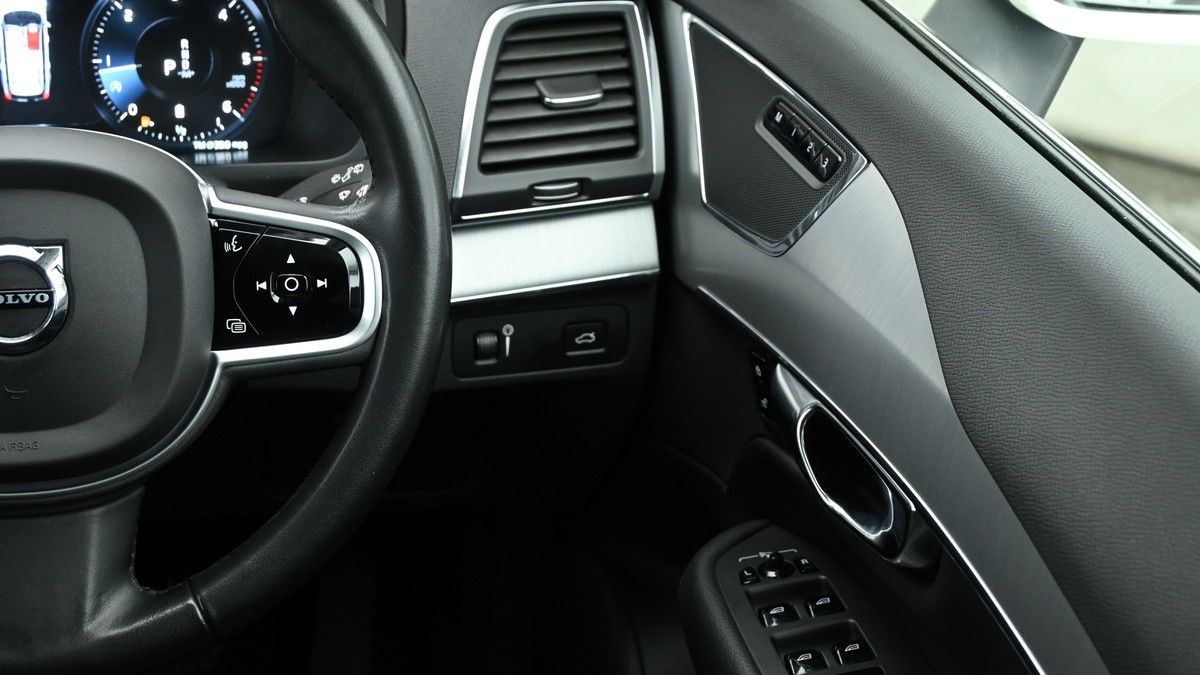 Volvo XC90 Image 16