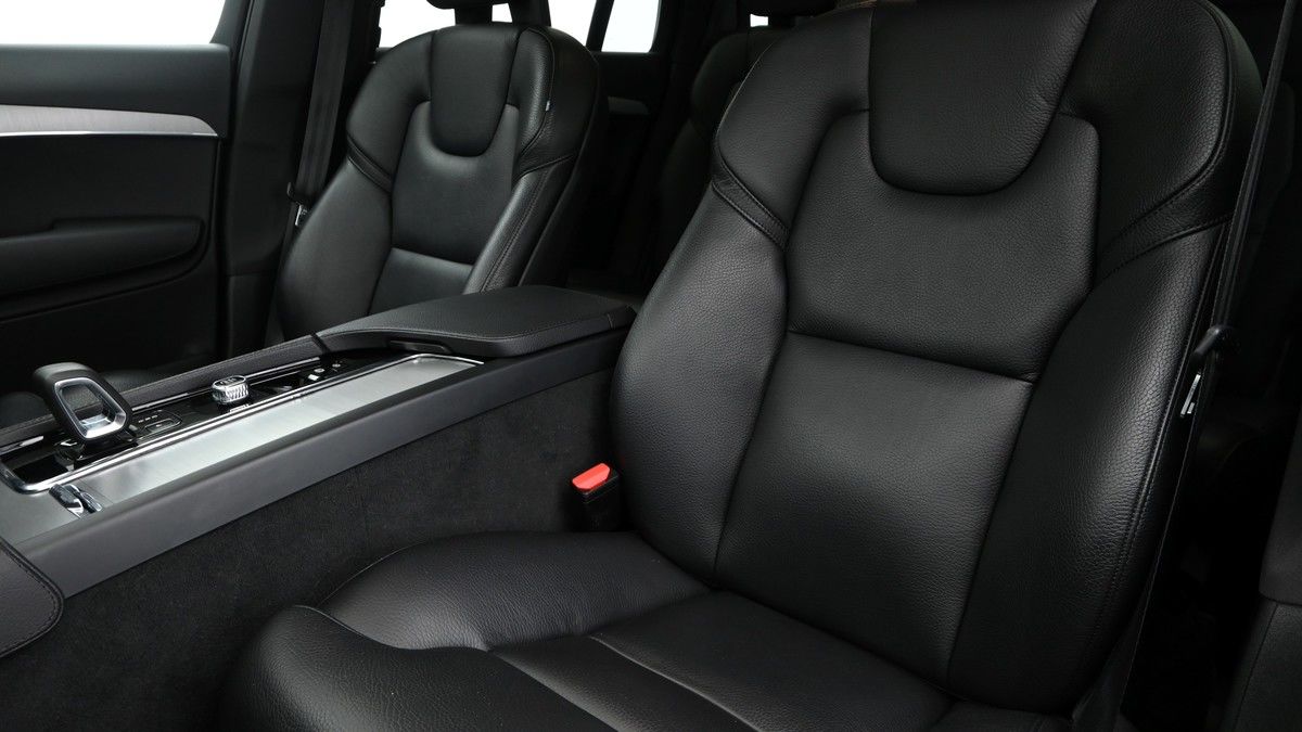 Volvo XC90 Image 4