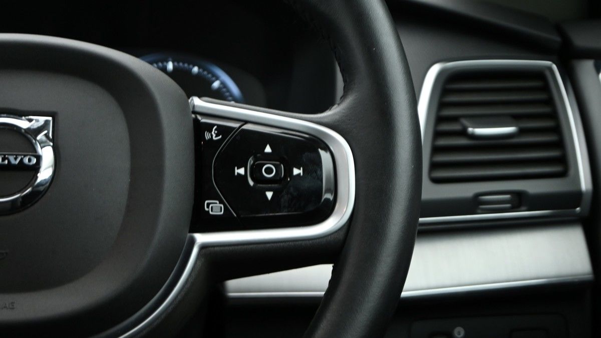 Volvo XC90 Image 16