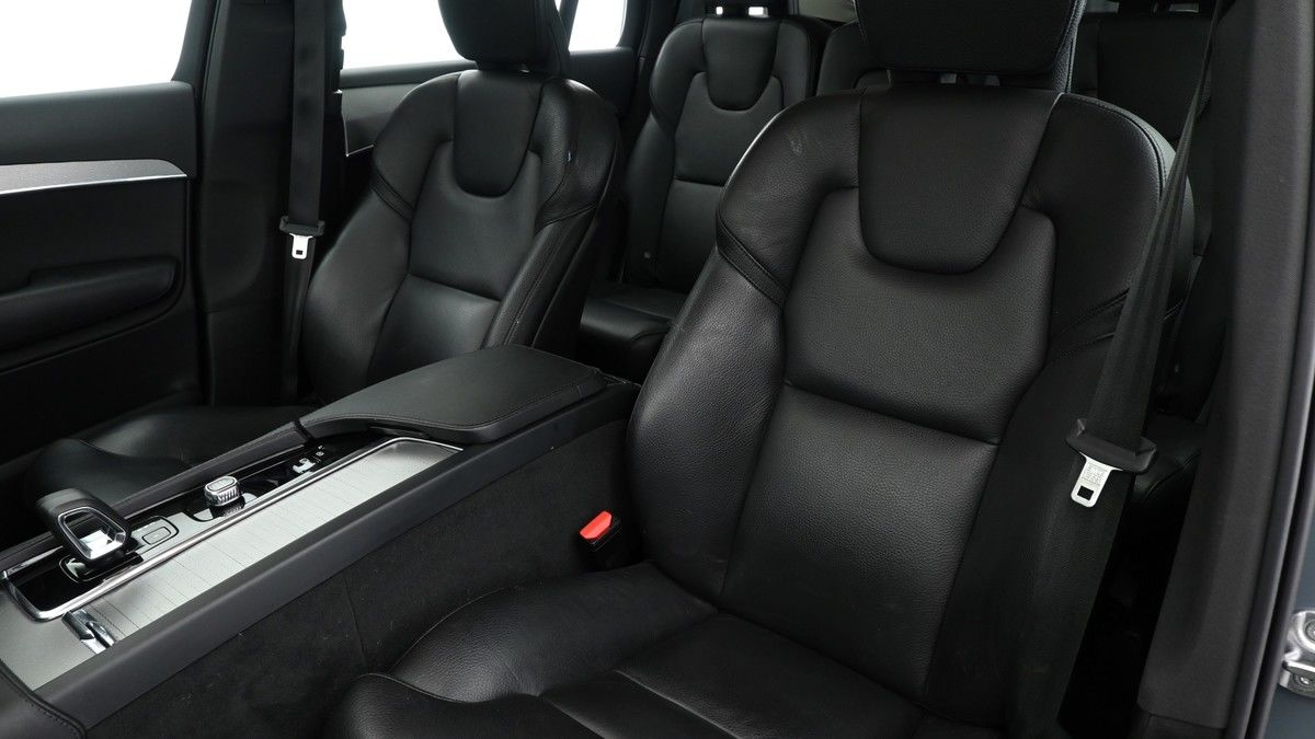 Volvo XC90 Image 4