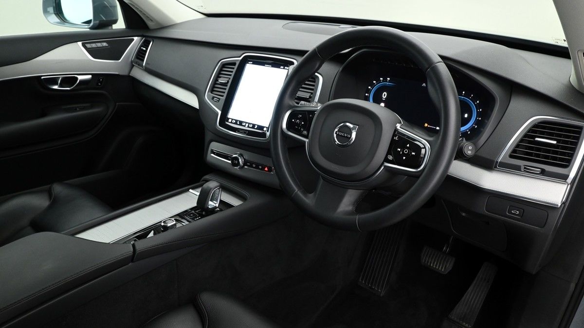 Volvo XC90 Image 3