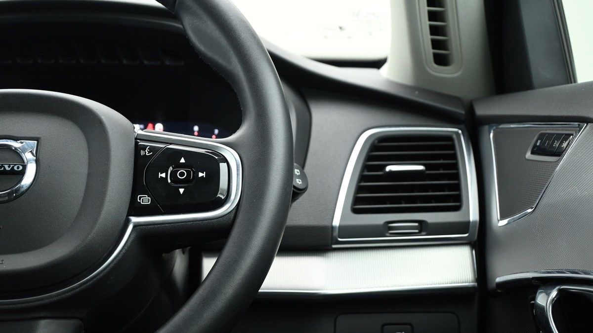 Volvo XC90 Image 16