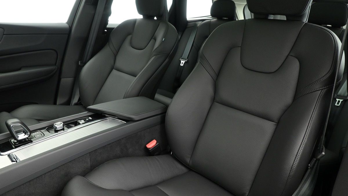 Volvo XC60 Image 4
