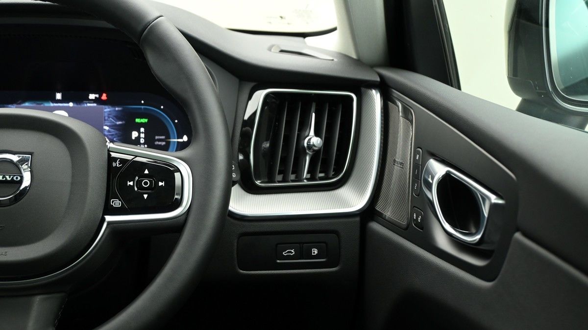 Volvo XC60 Image 16