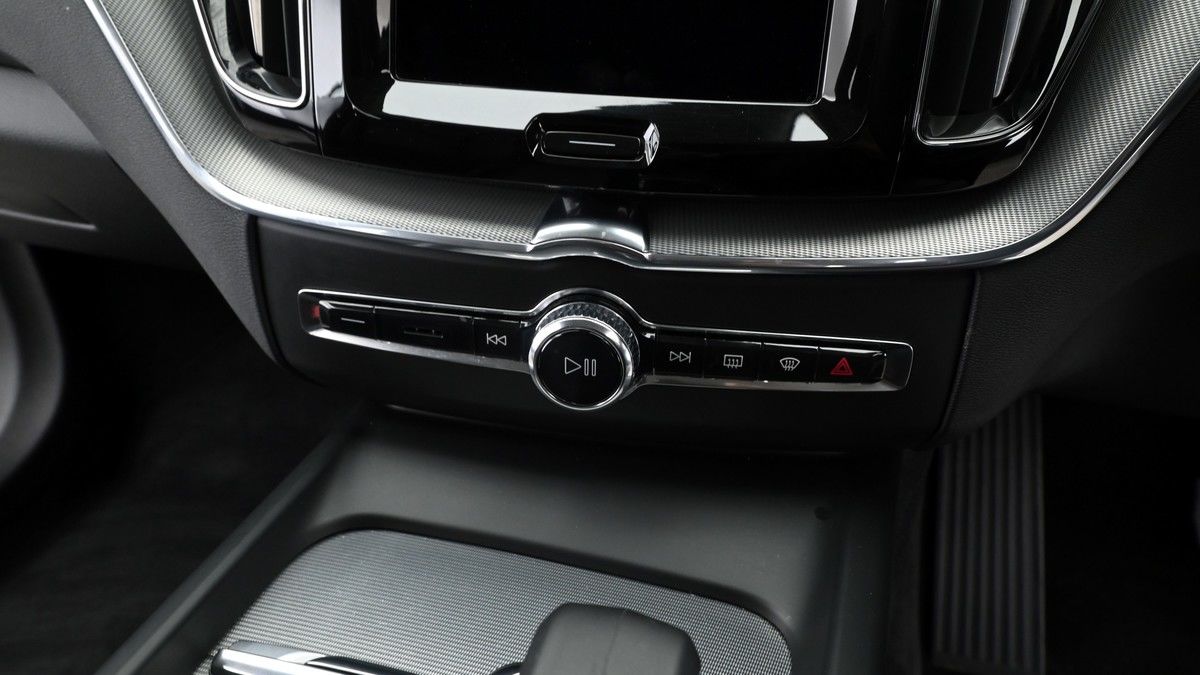Volvo XC60 Image 12