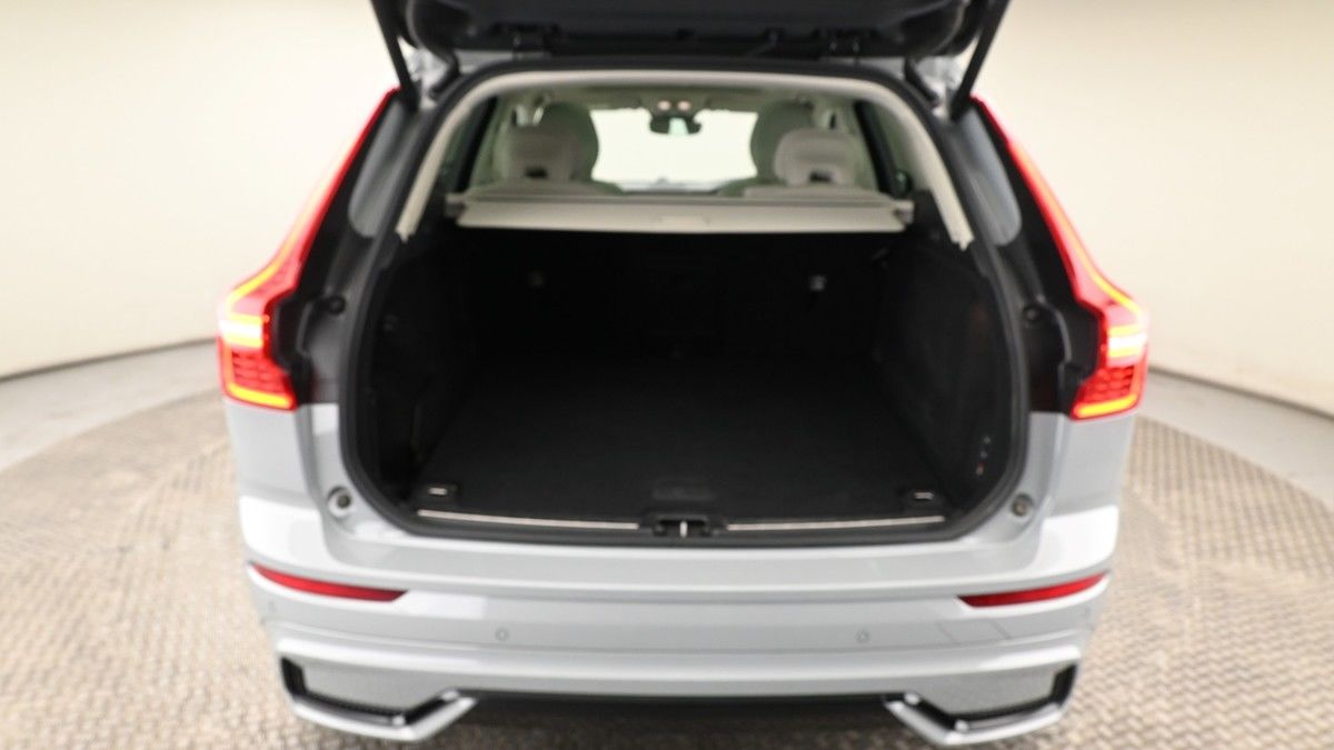 Volvo XC60 Image 10
