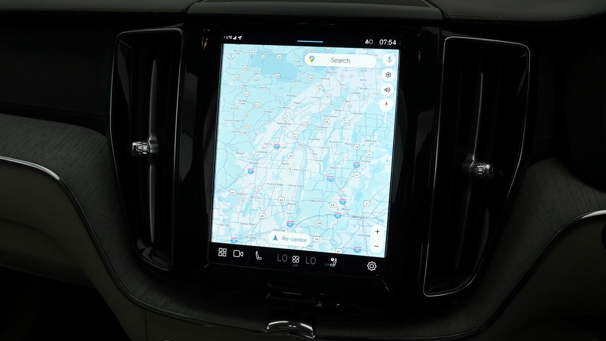 Volvo XC60 Image 11