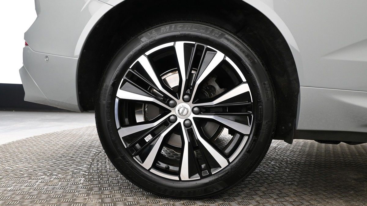 Volvo XC60 Image 9