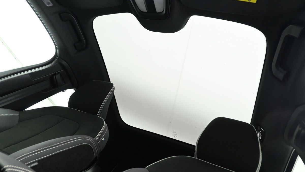 Volvo C40 Image 2
