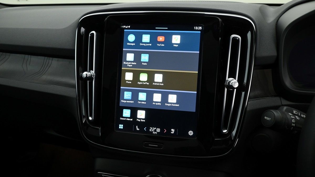Volvo C40 Image 11
